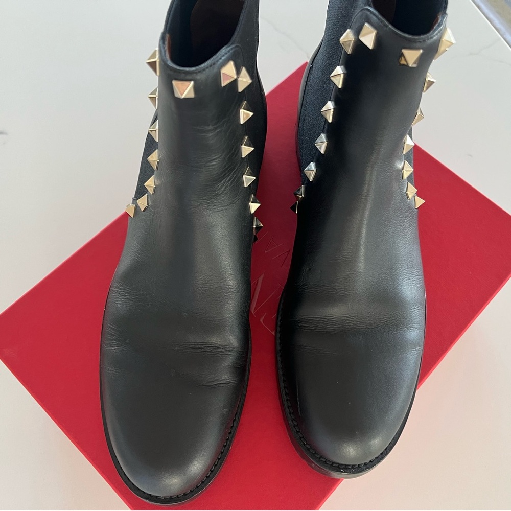 Valentino Garavani Rockstud Leather Chelsea Boots Black Sz 39 / 8.5 - Picture 5 of 14